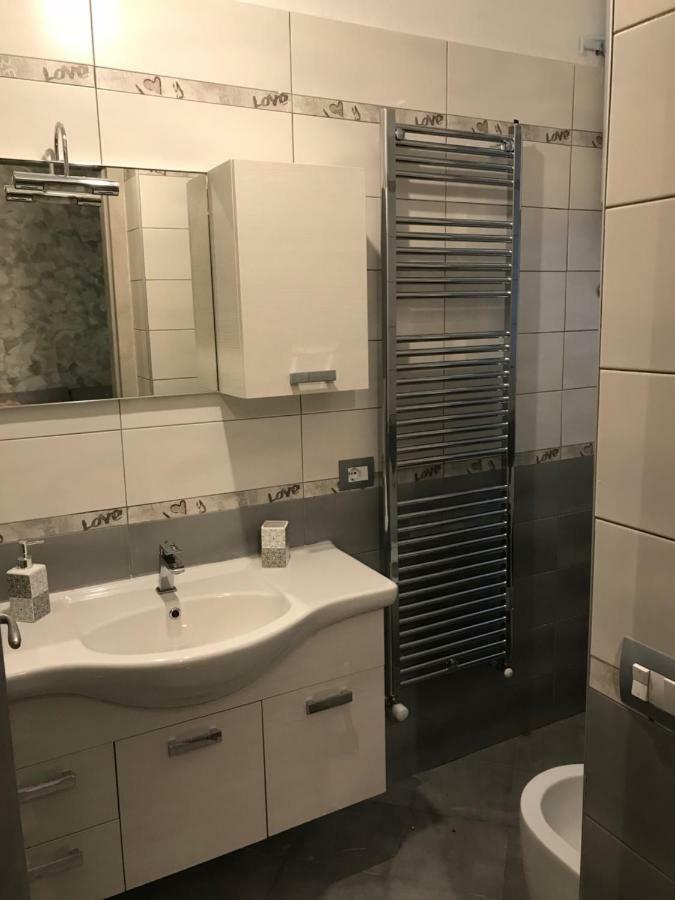 Accogliente Bilocale Appartement Milaan Buitenkant foto
